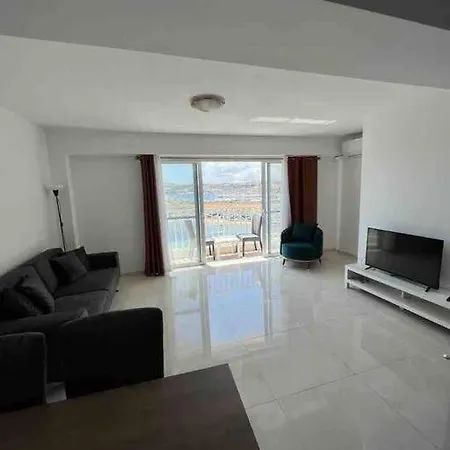 Seafront D Gzira